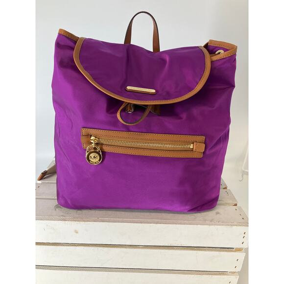 MICHAEL KORS, LARGE PURPLE, BROWN NYLON LOCK CHARM BACKPACK - Picture 3 of 16